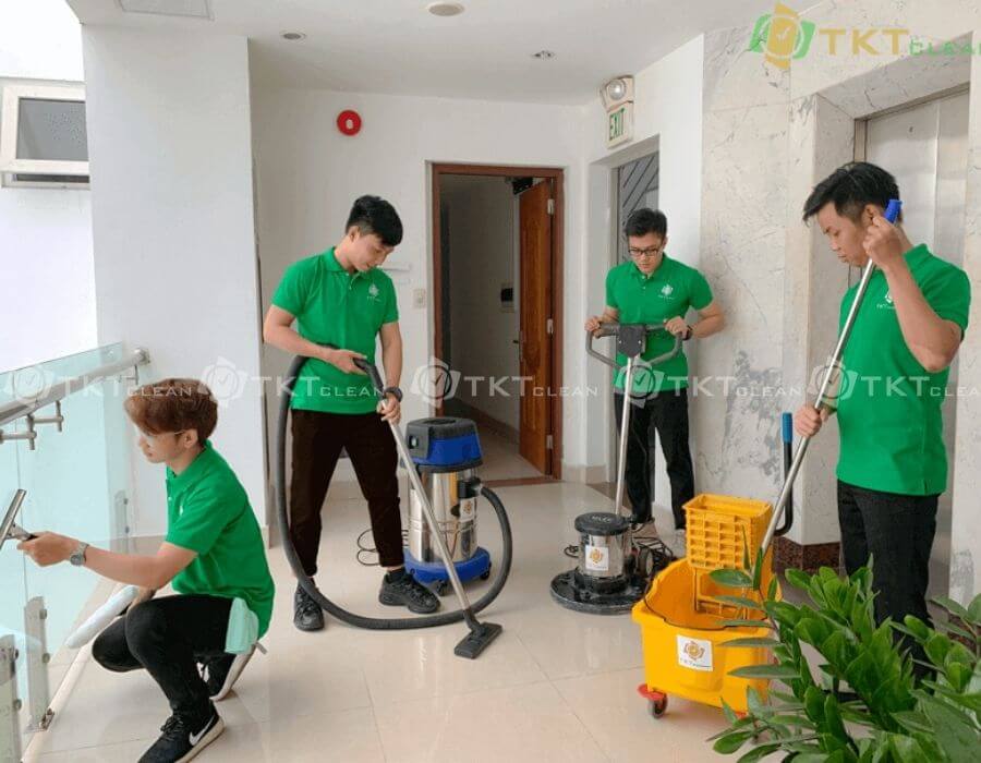 Nhân viên tạp vụ