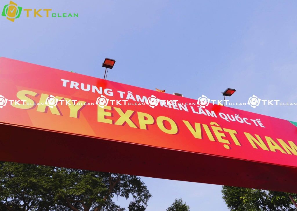Vệ Sinh Trong Suốt Sự Kiện Sky Expo
